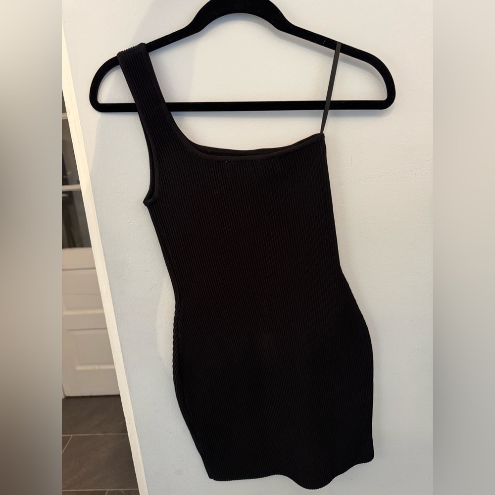 Babaton Black Ribbed Knit Dress